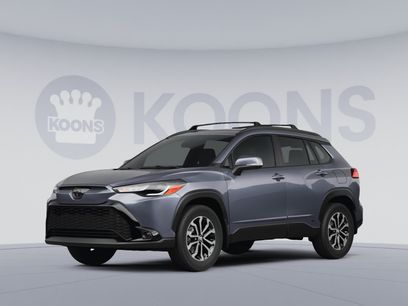 Used 2023 Toyota Corolla Cross LE w/ Moonroof Package