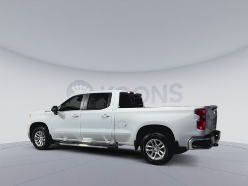 Used 2024 Chevrolet Silverado 1500 LT AWD/4WD image 8