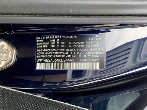 Used 2022 Porsche Macan S image 36