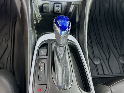 Used 2018 Chevrolet Volt LT w/ LT Driver Confidence Package FWD image 16