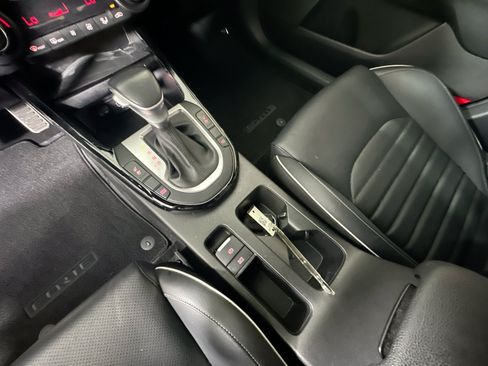 Used 2023 Kia Forte GT-Line w/ GT-Line Premium Package FWD image 22