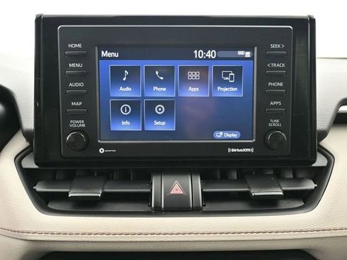 Used 2022 Toyota RAV4 XLE image 13