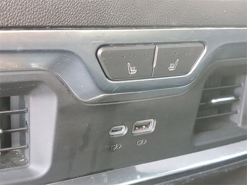 Certified 2024 Chevrolet Silverado 2500 High Country w/ High Country Premium Package image 10