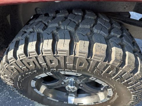 Used 2008 Jeep Wrangler Unlimited Sahara w/ Dual Top Group AWD/4WD image 11