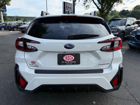 Used 2024 Subaru Crosstrek 2.0i Premium AWD/4WD image 9