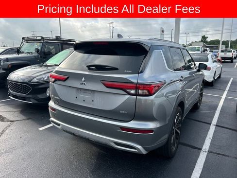 Used 2024 Mitsubishi Outlander SEL AWD/4WD image 5