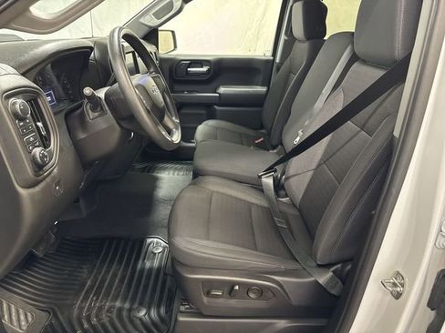 Certified 2024 Chevrolet Silverado 1500 Custom Trail Boss w/ Turbomax Blackout Package AWD/4WD image 10