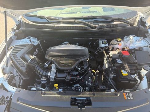 Certified 2024 Cadillac XT6 Premium Luxury w/ Technology Package AWD/4WD image 13