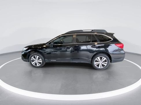 Used 2019 Subaru Outback 2.5i Limited AWD/4WD image 5