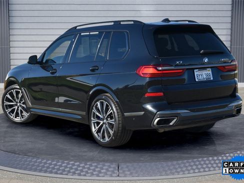 Used 2022 BMW X7 M50i w/ Cold Weather Package image 5