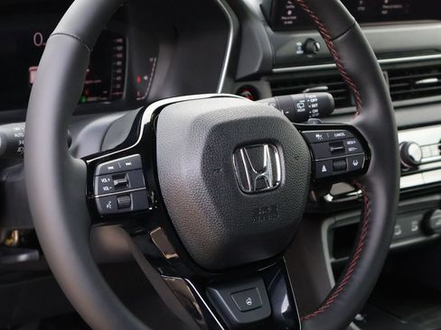New 2026 Honda Pilot Black Edition image 20