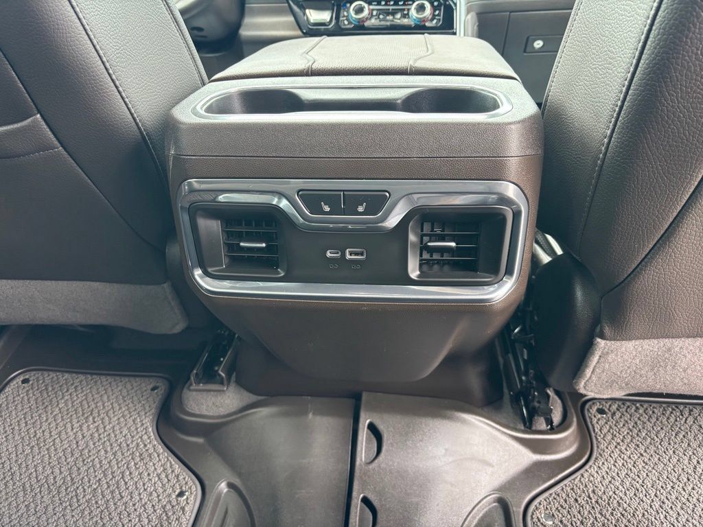 Used 2024 GMC Sierra 1500 Denali w/ Technology Package AWD/4WD image 29