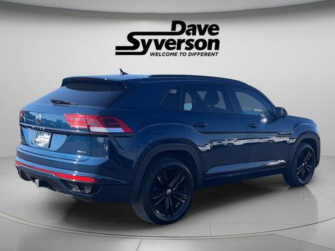 Used 2023 Volkswagen Atlas Cross Sport SEL R-Line AWD/4WD image 5