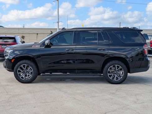 Used 2022 Chevrolet Tahoe Z71 w/ Luxury Package image 7