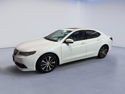 Used 2015 Acura TLX image 3