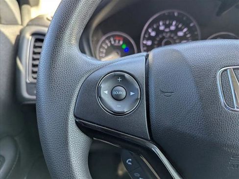 Used 2022 Honda HR-V LX image 13