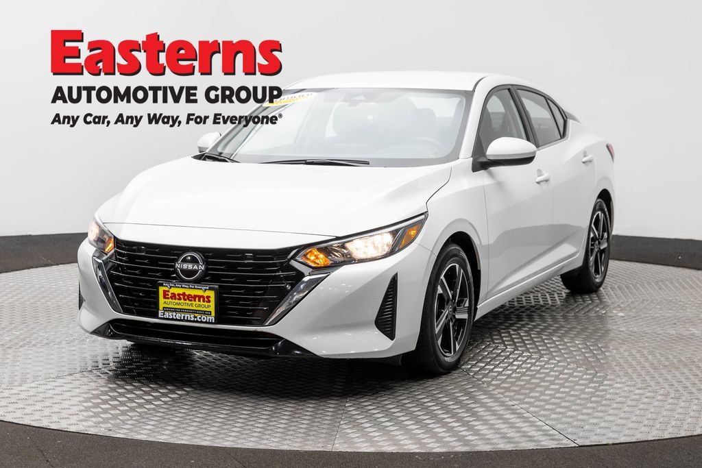 Used 2024 Nissan Sentra SV FWD image 1