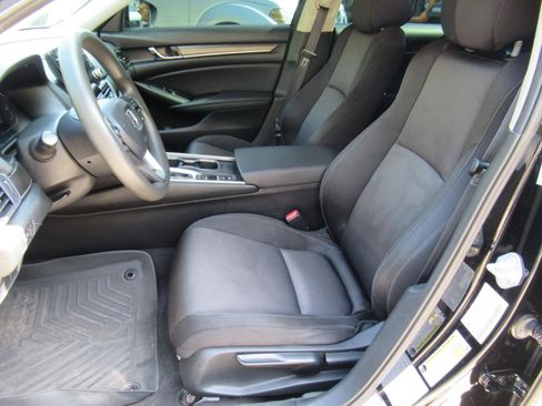 Used 2021 Honda Accord LX image 15