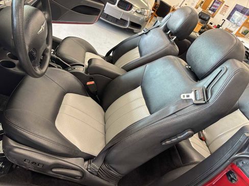 Used 2006 Chrysler Sebring GTC w/ Security Group image 28