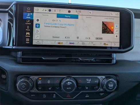 New 2026 Jeep Gladiator Willys image 26