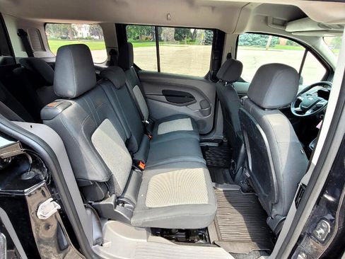 Used 2021 Ford Transit Connect XL image 19