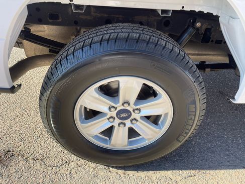 Used 2020 Ford F150 XLT w/ Equipment Group 301A Mid image 32