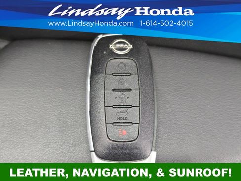 Used 2023 Nissan Rogue SL w/ SL Premium Package image 22