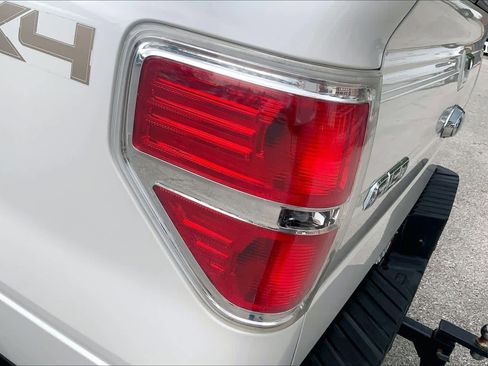Used 2012 Ford F150 Lariat w/ Lariat Chrome Pkg image 27