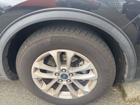 Used 2020 Ford Escape SE FWD image 13
