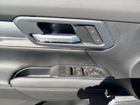 New 2026 GMC Terrain Elevation w/ Black Edition AWD/4WD image 23