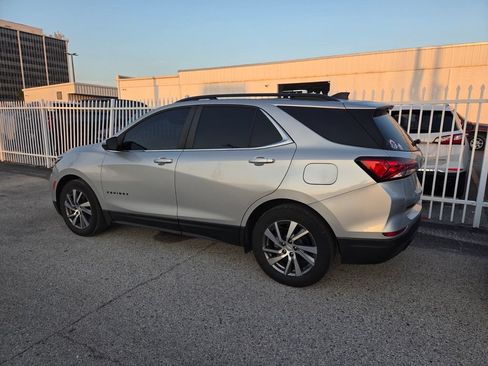 Used 2022 Chevrolet Equinox LT FWD image 5