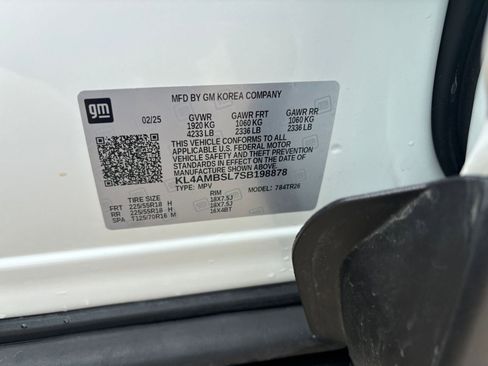 Used 2025 Buick Encore GX Preferred FWD image 28
