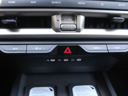 New 2027 Kia Telluride EX FWD image 44