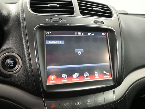 Used 2015 Dodge Journey Crossroad w/ Flexible Seating Group image 12
