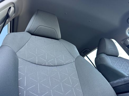 Used 2024 Toyota RAV4 XLE image 21