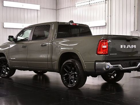 Used 2026 RAM 1500 Laramie AWD/4WD image 5