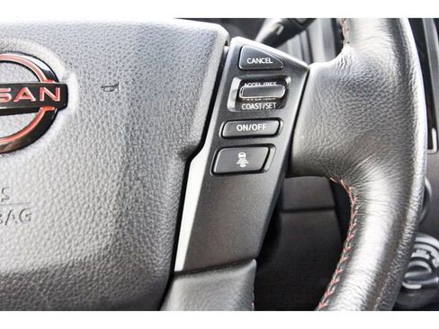 Used 2024 Nissan Titan PRO-4X image 19