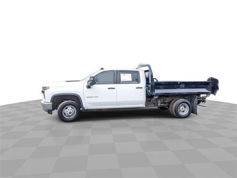 Used 2022 Chevrolet Silverado 3500 W/T w/ WT Convenience Package image 5