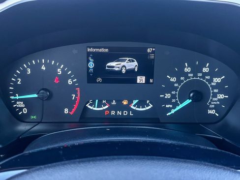 Used 2021 Ford Escape SE w/ SE Sport Appearance Package image 45