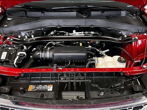 Used 2023 Ford Explorer Limited image 9