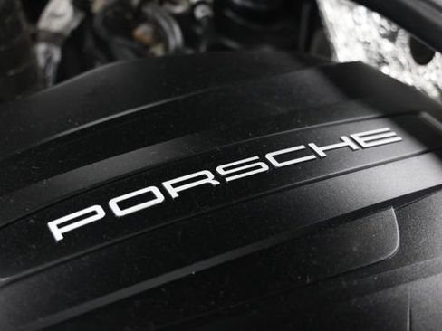 Used 2020 Porsche Macan AWD/4WD image 7