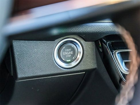 New 2026 Chevrolet Traverse LT w/ Midnight/Sport Edition image 31