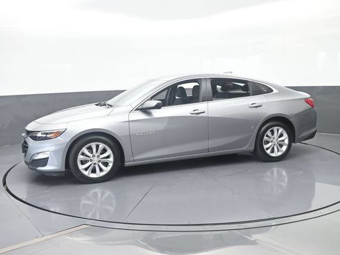 Used 2024 Chevrolet Malibu LT FWD image 2