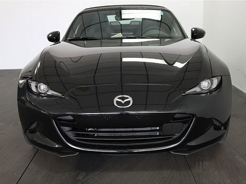 New 2025 MAZDA MX-5 Miata Grand Touring w/ Weather Package RWD image 8