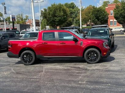 New 2025 Ford Maverick Lariat w/ Black Appearance Package