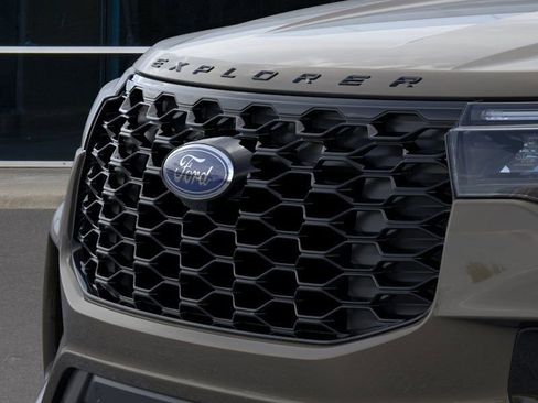 New 2026 Ford Explorer ST-Line w/ ST-Line Street Pack image 20