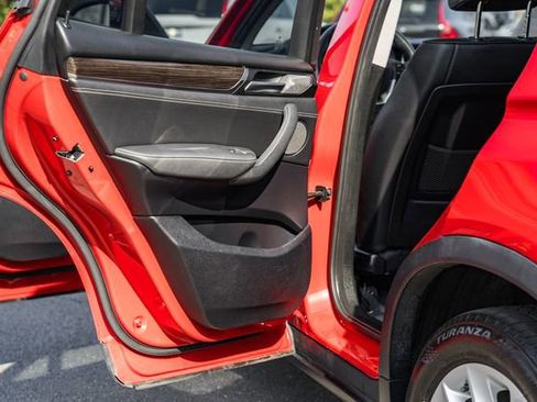 Used 2016 BMW X3 xDrive28d image 37