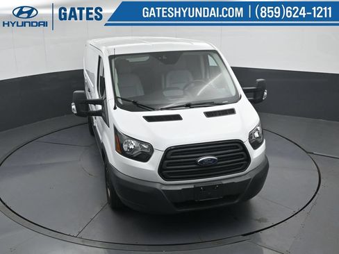 Used 2018 Ford Transit 150 130 Low Roof RWD image 42