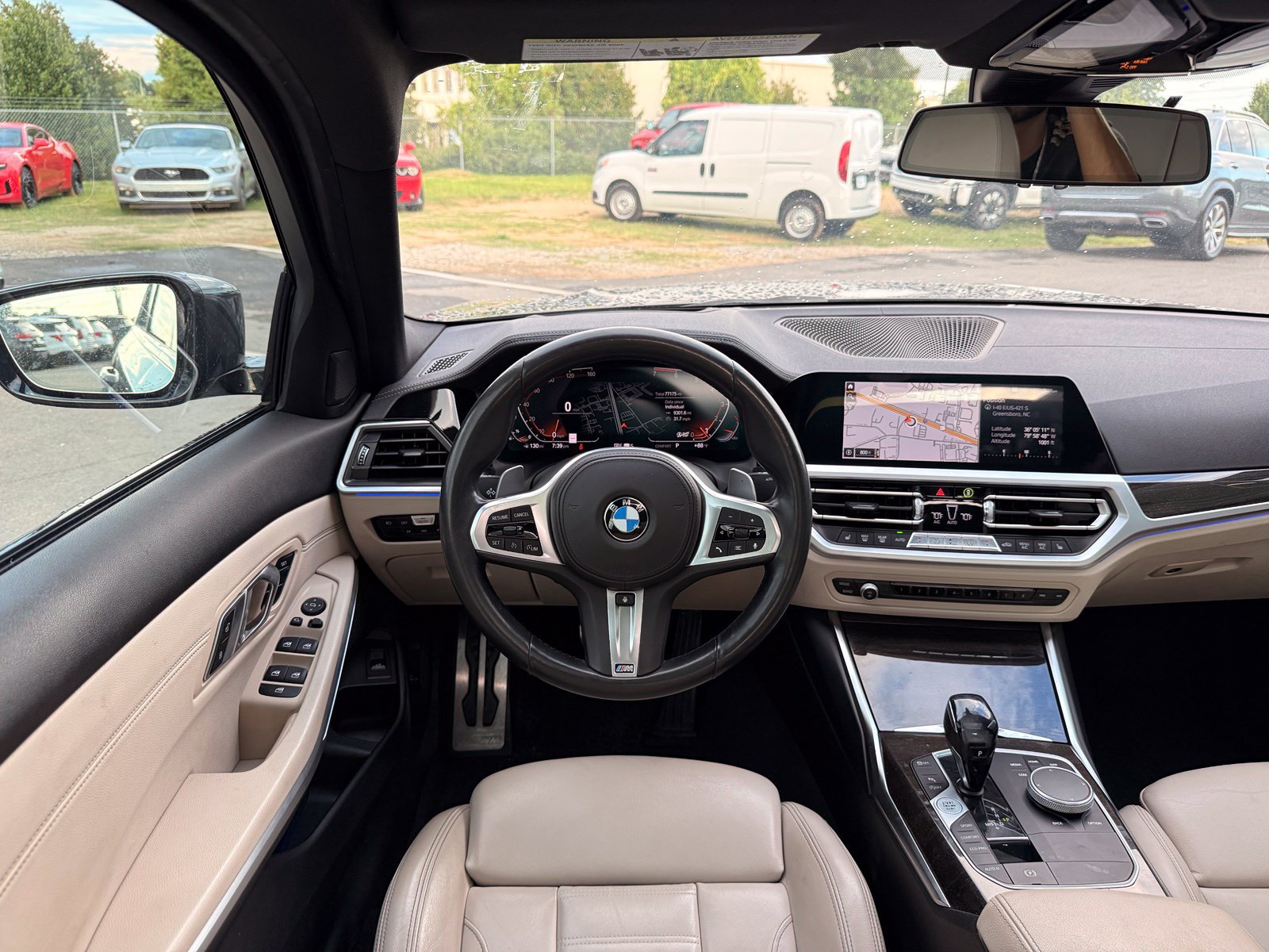 Used 2020 BMW 330i Sedan w/ M Sport Package RWD image 31