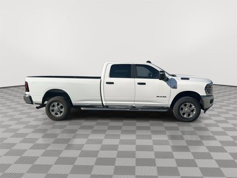 Used 2025 RAM 2500 Big Horn AWD/4WD image 6